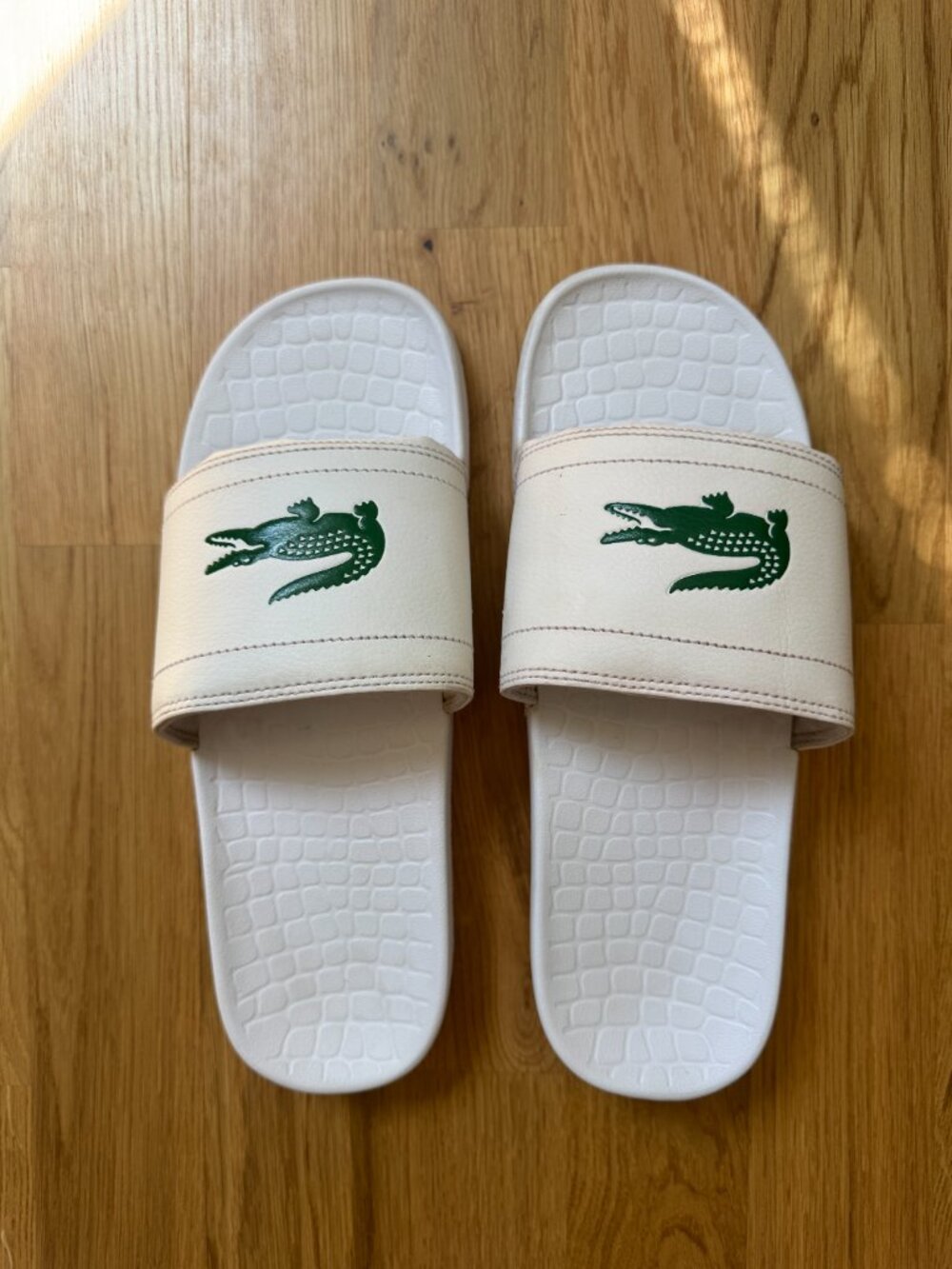 Lacoste Men's Serve Slide - 8 - Picture 3 of 4